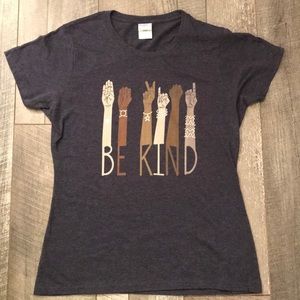 BE KIND t-shirt